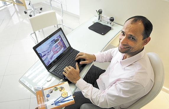 Ed Alves/Esp. CB/D.A Press