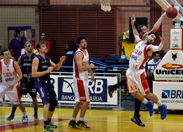 Time candango já acumula duas derrotas no NBB, a primeira em casa (Monique Renne/CB/D.A Press)
