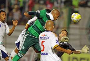 Palmeiras vê taça distante e lembra que a melhor defesa também falha (Rivaldo Gomes/Folhapress)