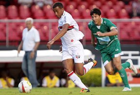 S�o Paulo empata com Guarani e perde a lideran�a do torneio (Wagner Carmo/Vipcomm)