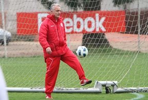 Dorival n�o v� Inter favorito e chama aten��o para "supera��o humana" (Lucas Uebel/Vipcomm)