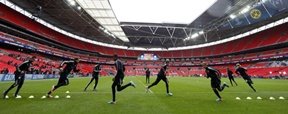 Dortmund e Bayern disputam in�dita final alem� na Liga dos Campe�es (REUTERS/Eddie Keogh)