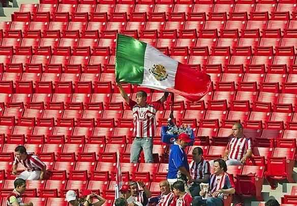 Imagens do primeiro confronto entre Inter x Chivas, no est�dio Omnilife. no M�xico