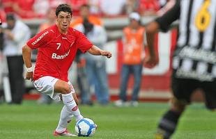 Imagens da partida entre Internacional x Santos, no Beira-Rio