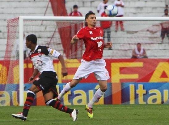 2 - Bol�var (zagueiro)
