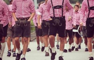 Elenco aproveita folga do Campeonato Alemo na tradicional festa