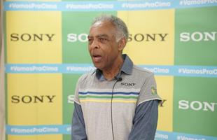 Gilberto Gil no jogo Brasil x Camares