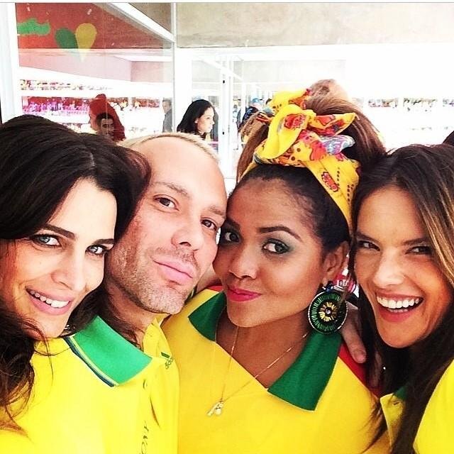 Gaby Amarantos com Fernanda Motta, Matheus Massafera e Alessandra Ambrsio