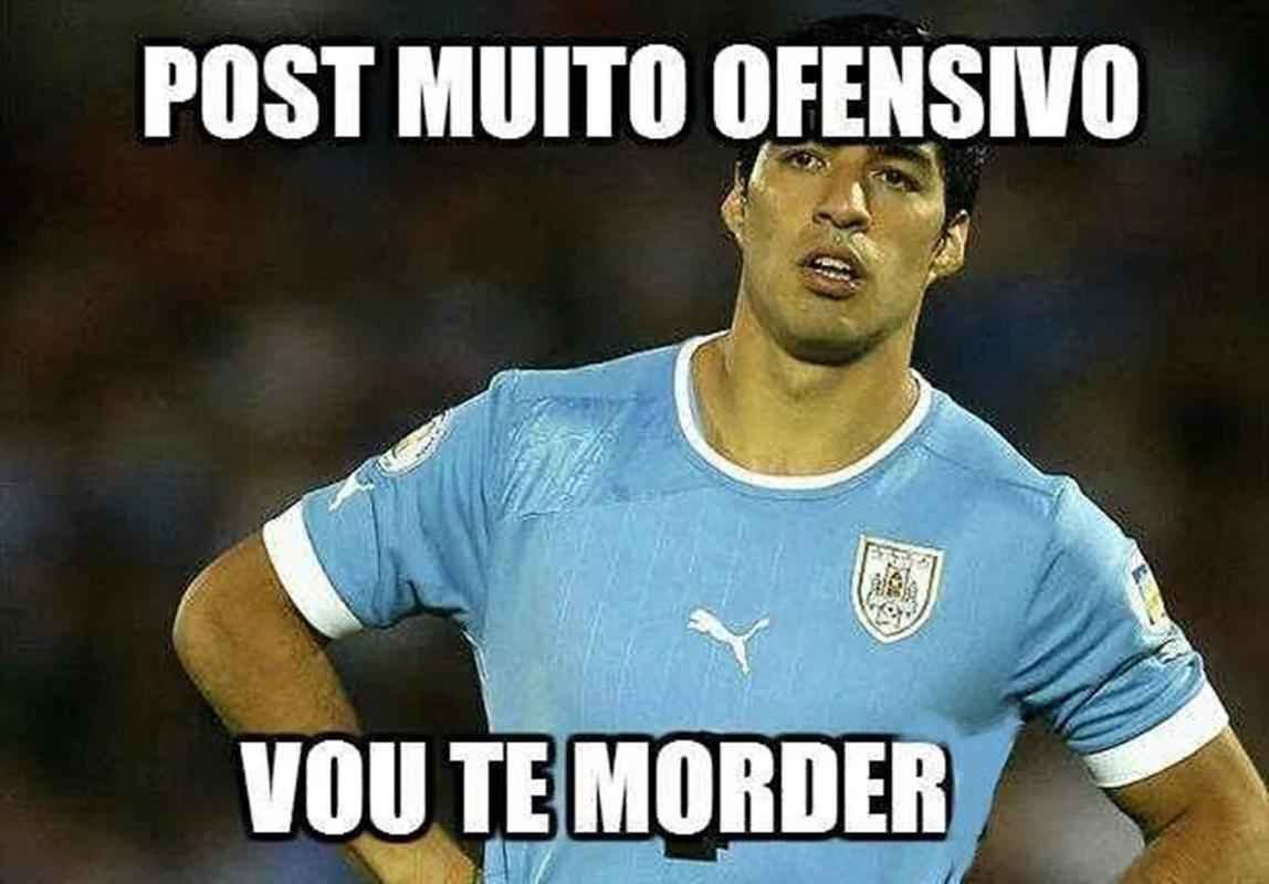 A mordida de Surez ficou famosa entre os internautas