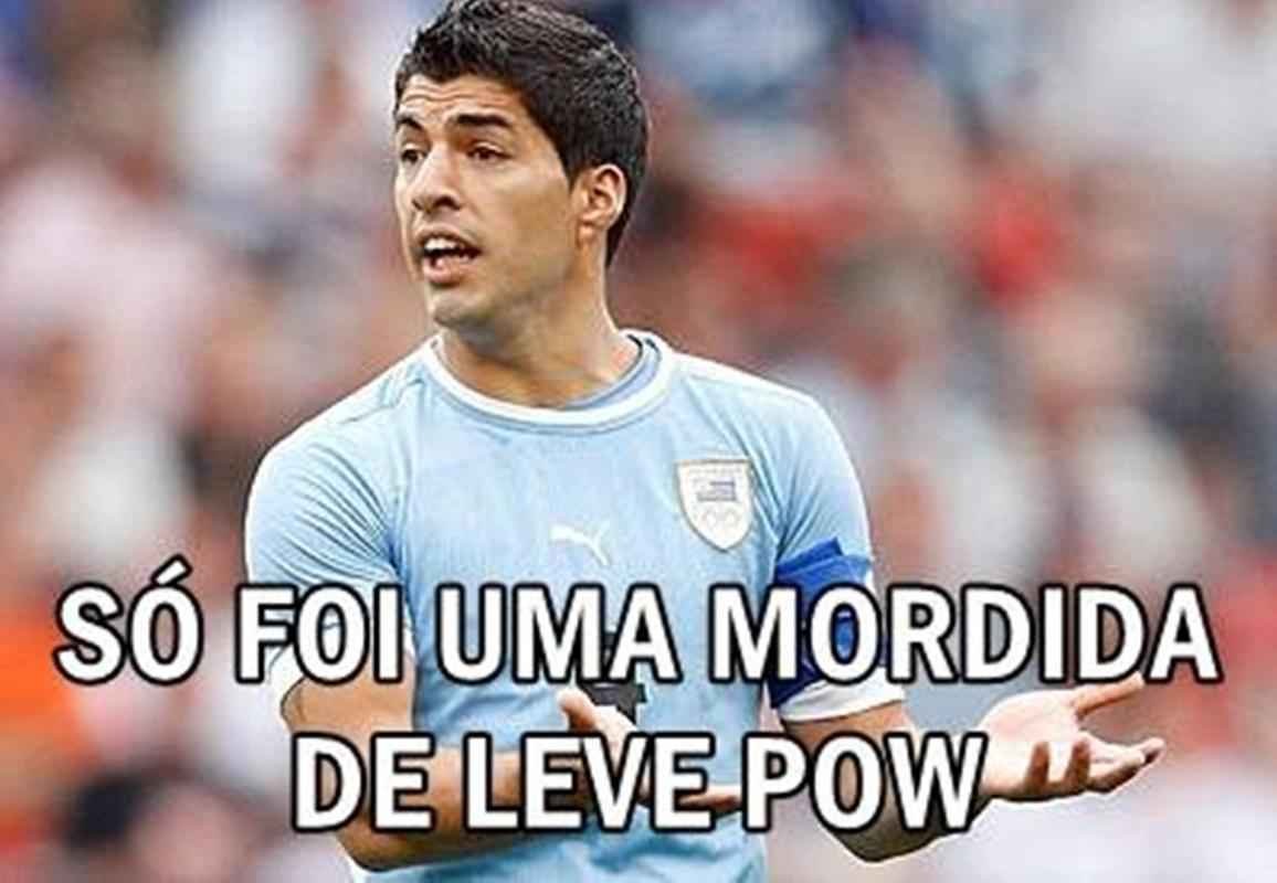 A mordida de Surez ficou famosa entre os internautas