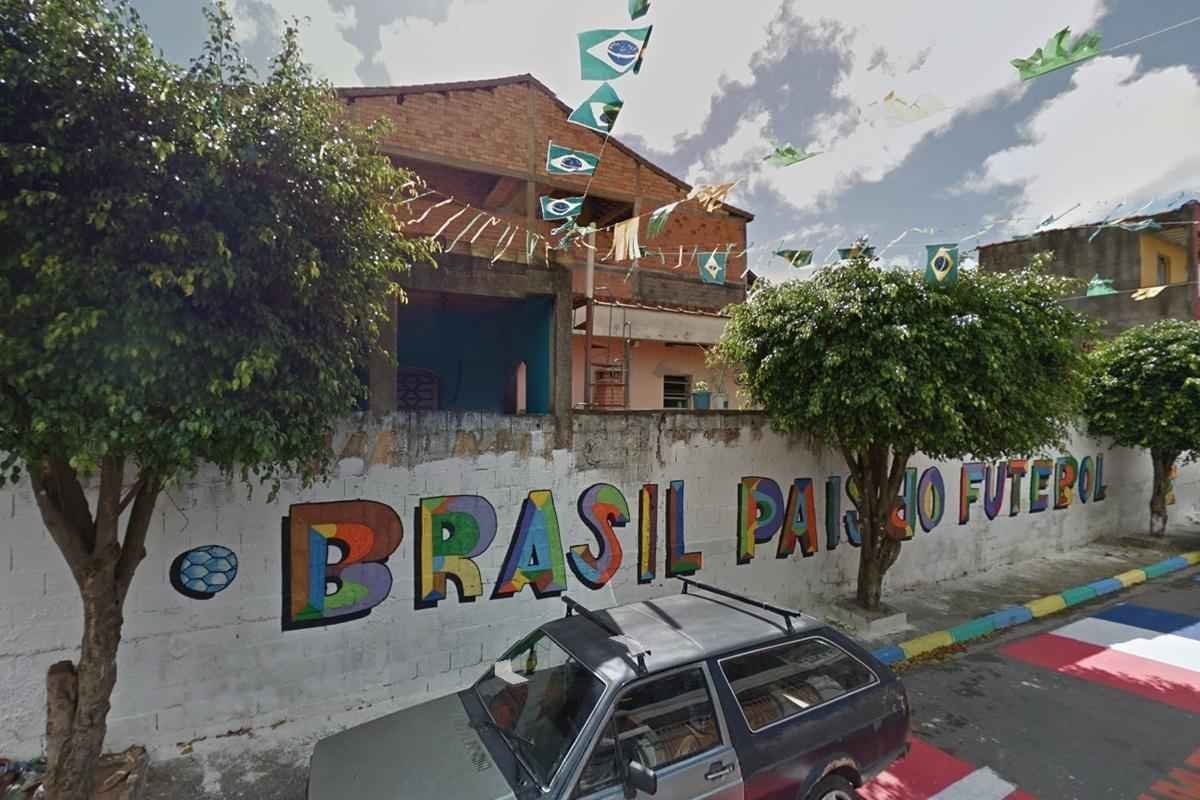 Rua Limo Natal, em So Paulo