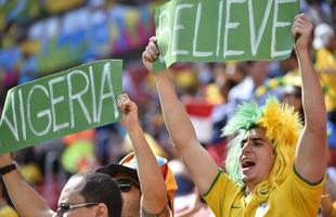 Brasileiros acreditam na vitria da Nigria