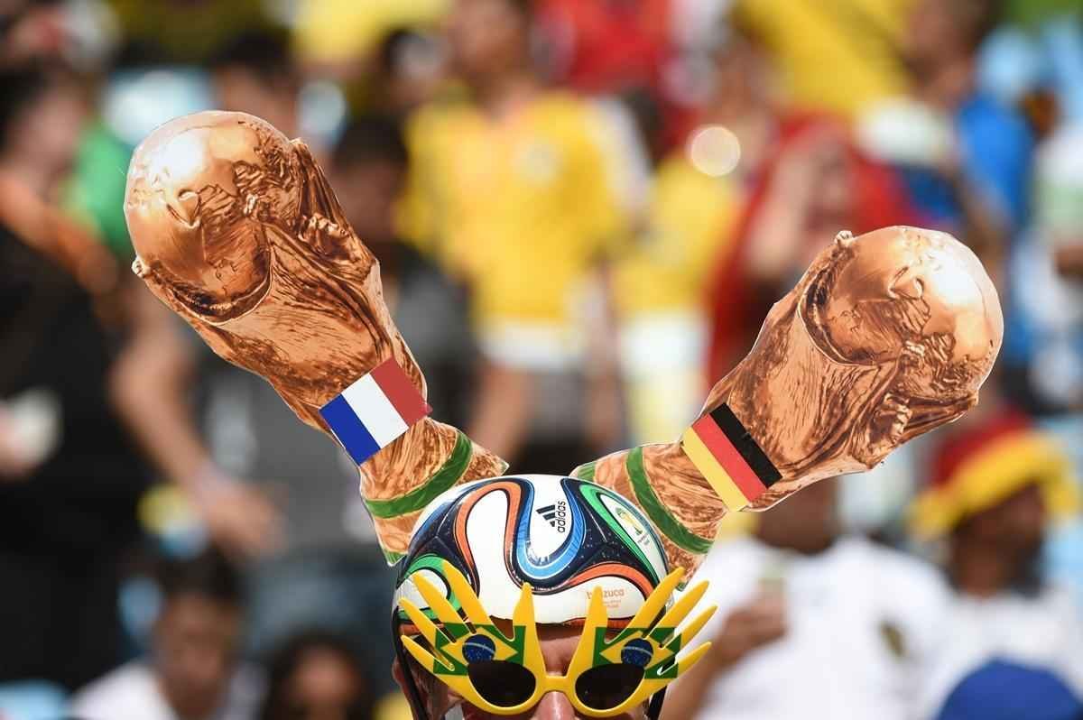 Torcida na partida entre Frana e Alemanha