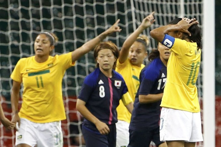 Time de futebol americano feminino do DF busca semifinais do Campeonato  Brasileiro - Mais Esportes - Superesportes