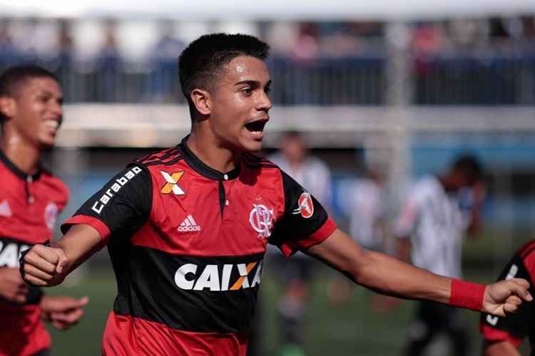 FLAMENGO E REAL MADRID ANUNCIAM TRANSFERÊNCIA DE REINIER - O Gonçalense